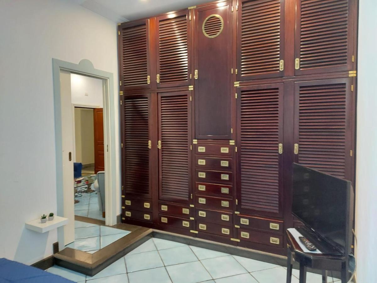 Apartment Life Naples